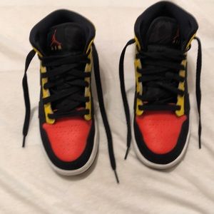 AIR JORDANS